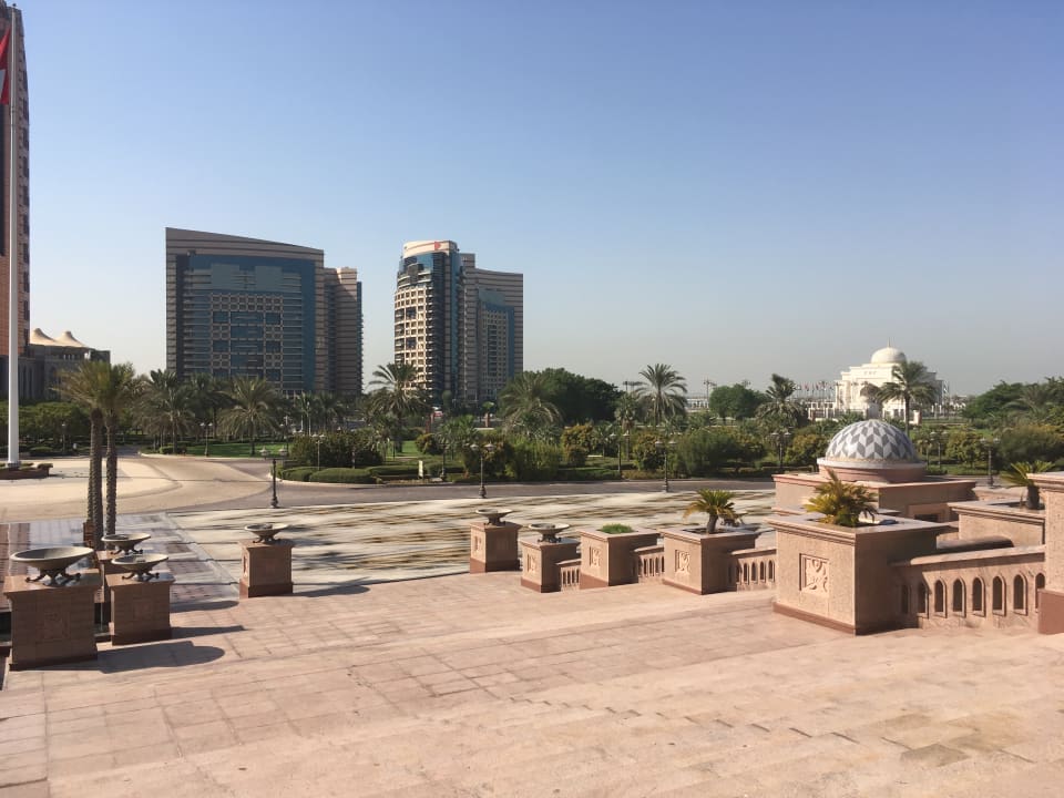 Außenansicht Emirates Palace Mandarin Oriental
