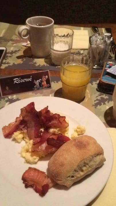 GFC Frühstück  Disney's Sequoia Lodge