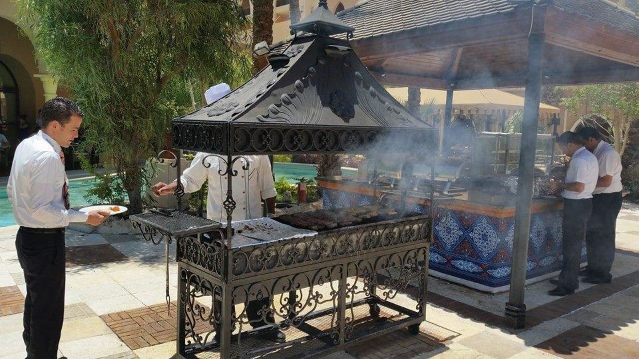 Lecker Essen frisch vom Grill Makadi Palace