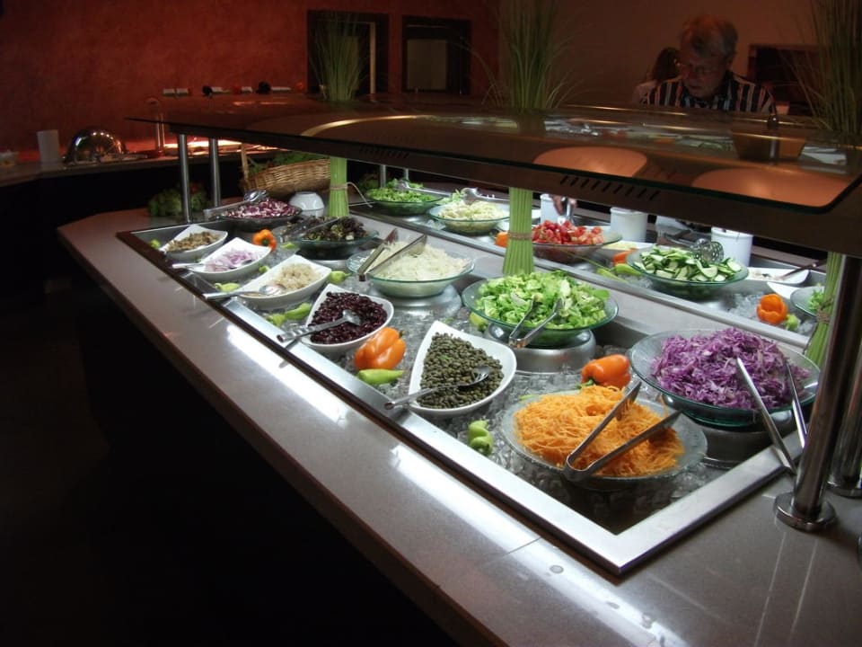 Salate am Abend TUI BLUE Palazzo del Mare