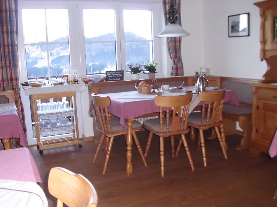 Der Frühstücks- und Aufenthaltsraum Landhaus Schraudolf