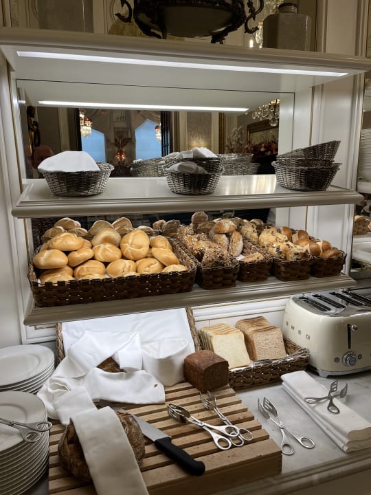 Gastro Hotel Sacher