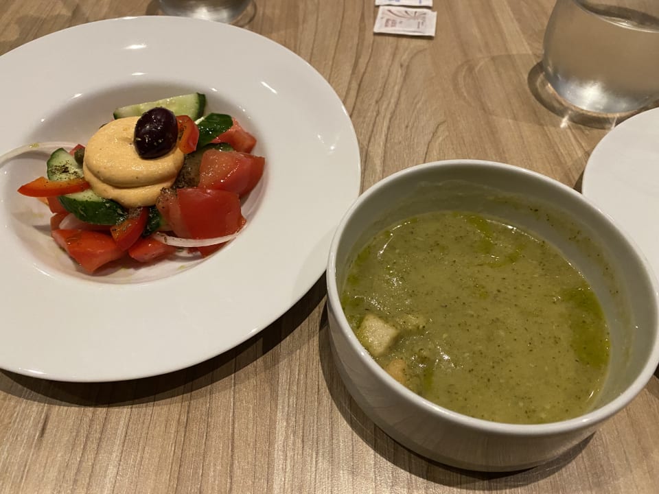 Gastro Aelia Luxury Suites