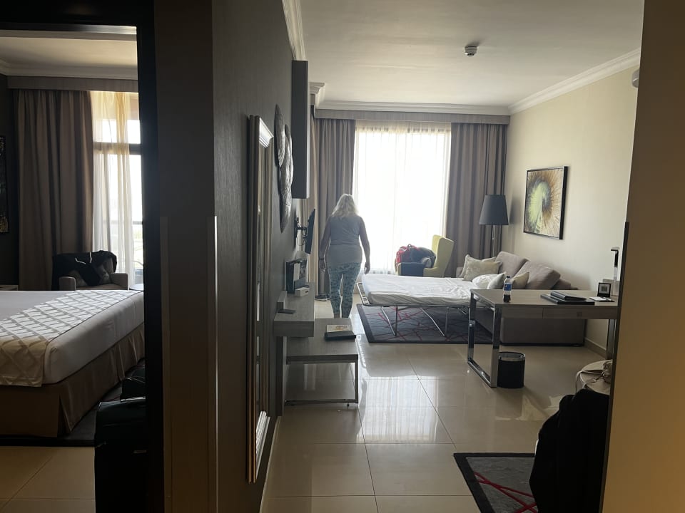 Zimmer Two Seasons Hotel & Apartments