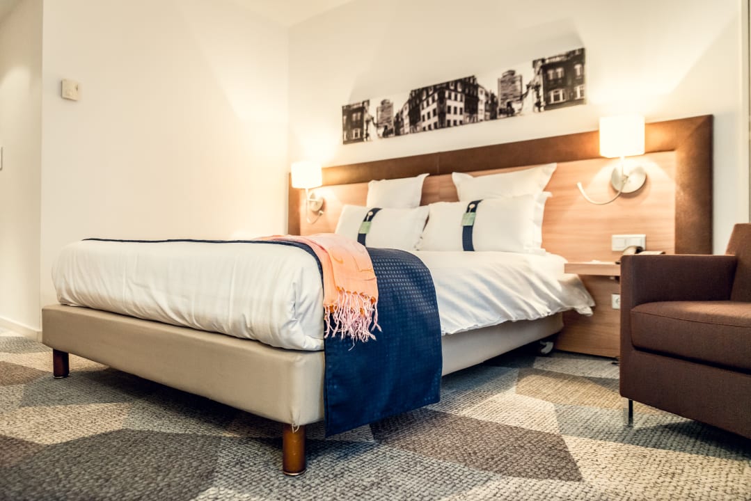 Zimmer Hotel Holiday Inn Mulhouse