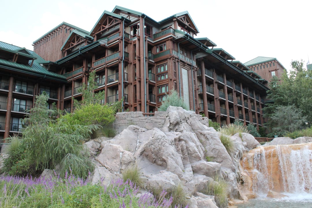 Blick vom Courtyard Disney's Wilderness Lodge