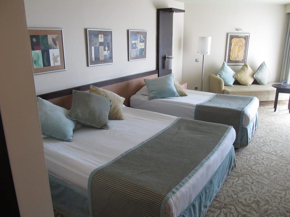 Unser Zimmer im 9.Stock ein Traum Royal Wings Hotel