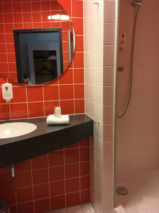 Zimmer B&B Hotel Neu-Ulm