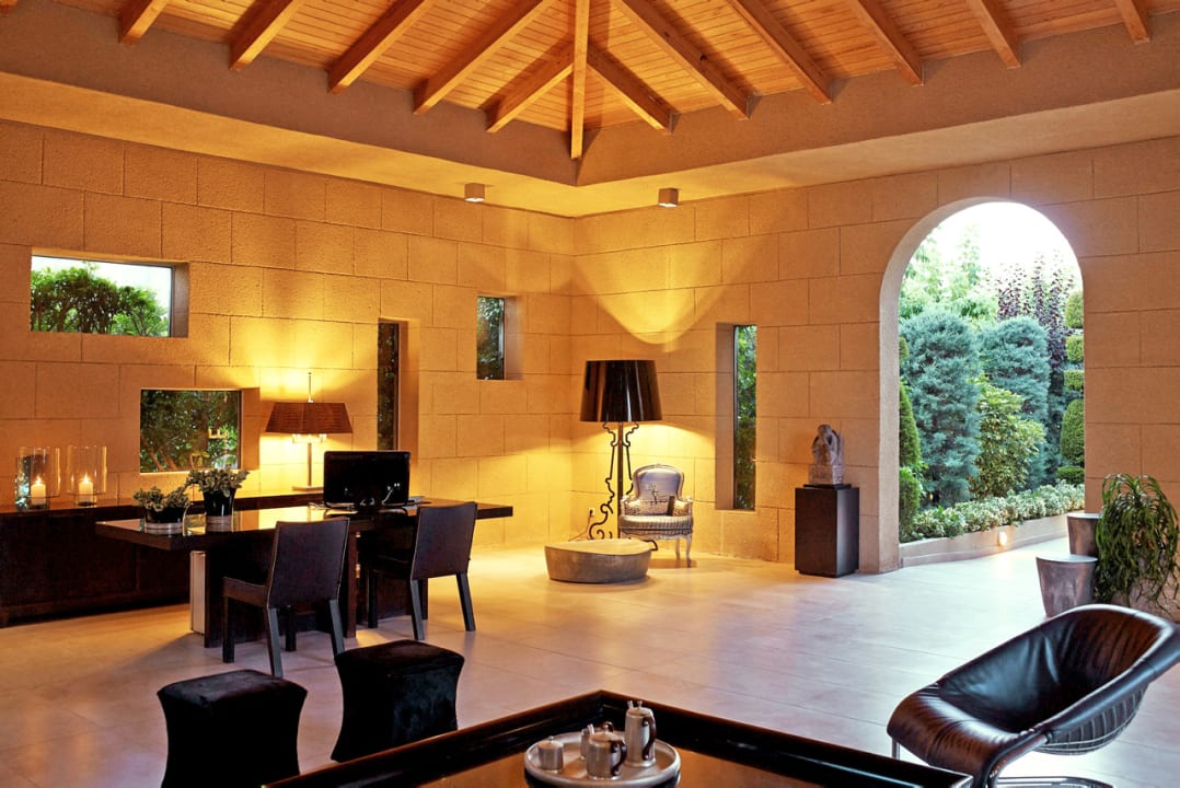 Gastro The Ixian Grand & All Suites