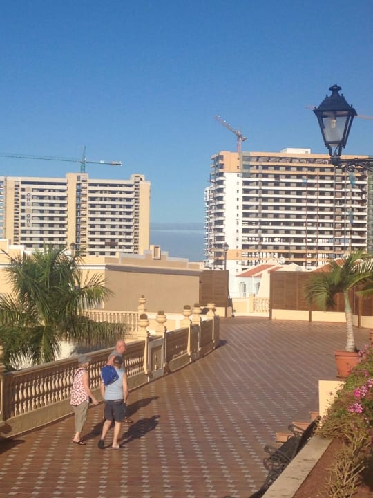 Baustelle in Sicht Bahia Principe Sunlight Costa Adeje