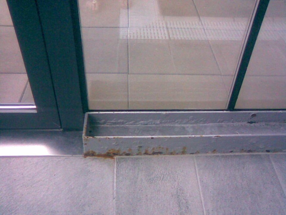 Rost spezial III All In Red Thermenhotel