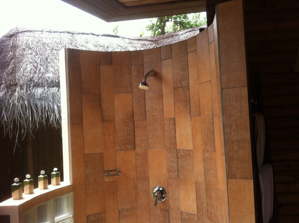Zimmer Kuredu Island Resort & Spa