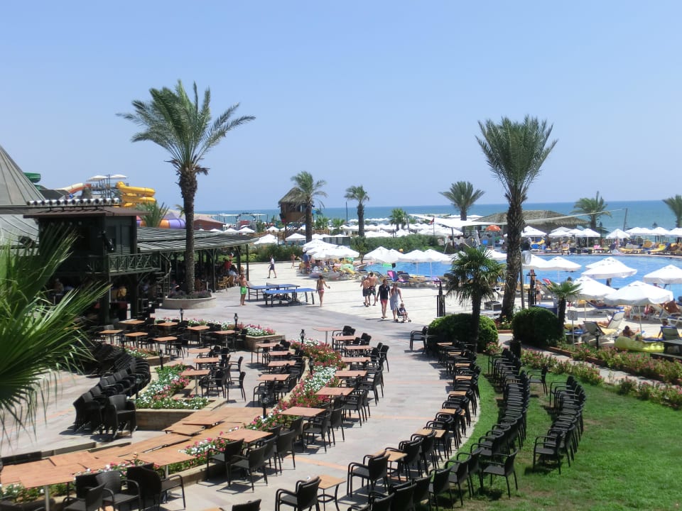 Aktivpool+Poolbar Papillon Belvil