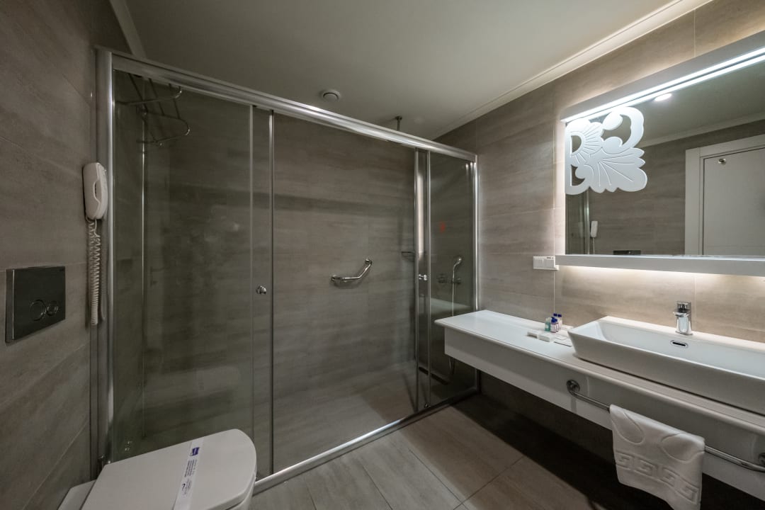 Zimmer Laguna Beach Alya Resort & Spa Hotel