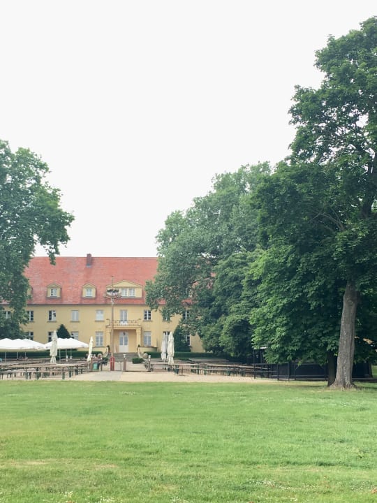 Außenansicht Schloss Diedersdorf