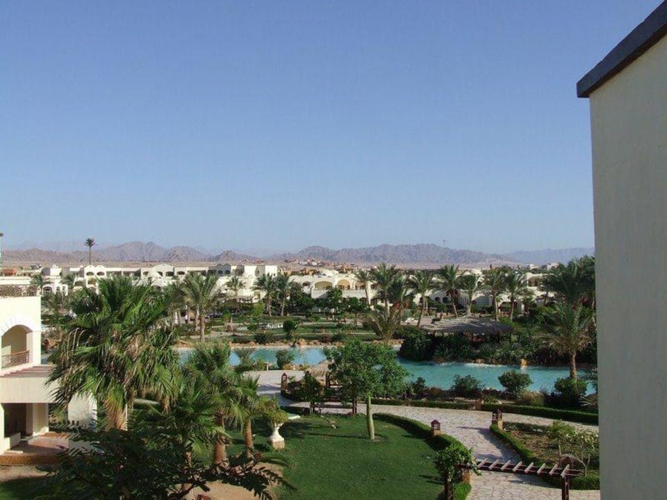 Widok z klatki schodowej Regency Plaza Aqua Park & Spa