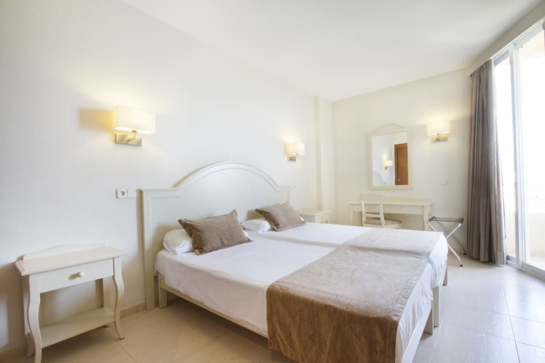 Zimmer Garbí Cala Millor