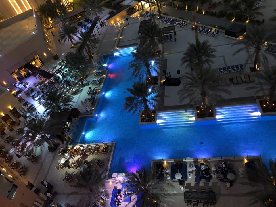 Pool DoubleTree by Hilton Resort & Spa Marjan Island