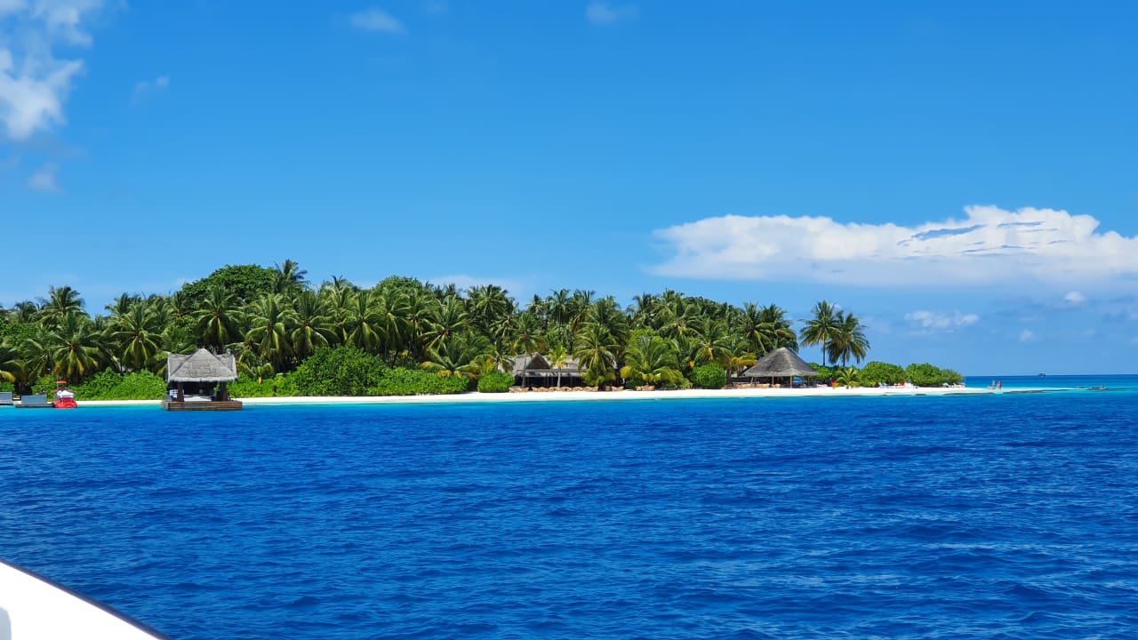 Strand Kuramathi Maldives