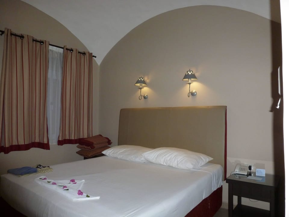 Zimmer                                             Jaz Makadi Oasis Resort