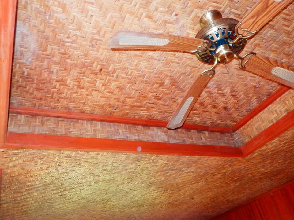 Verschimmelte Decke Hotel Tjampuhan