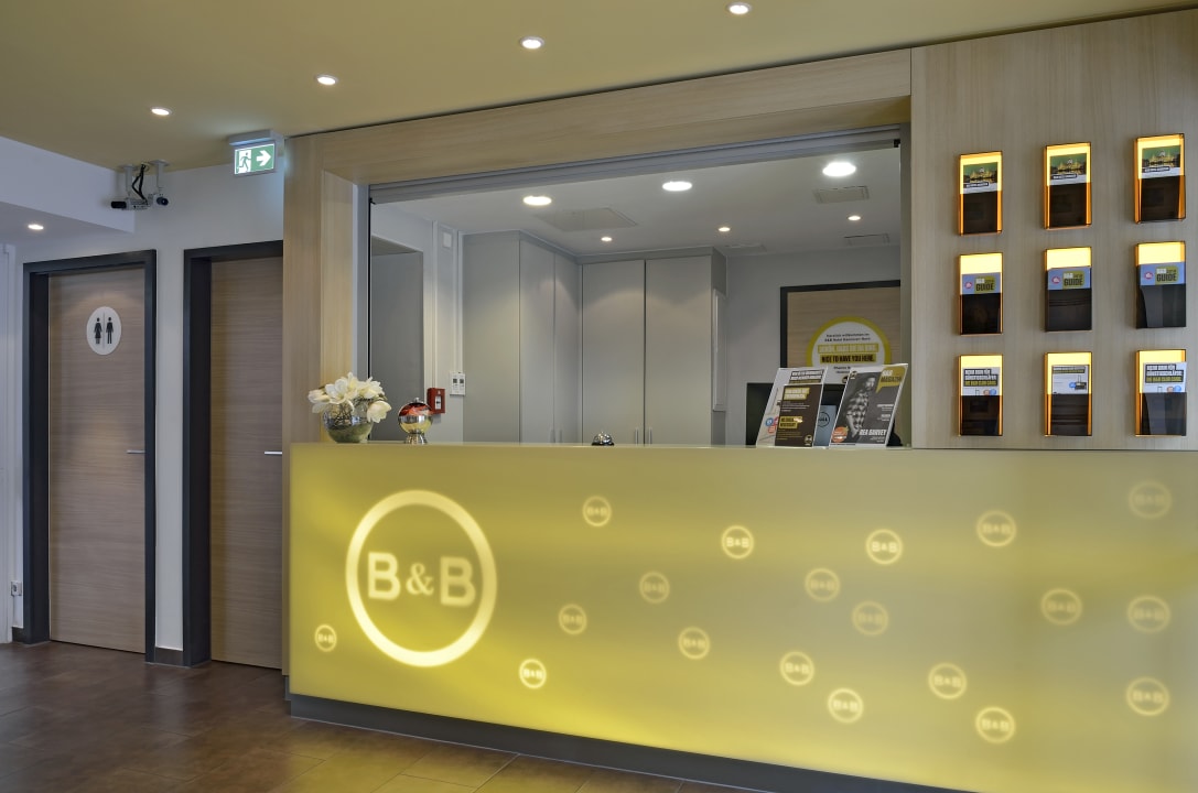 Lobby B&B Hotel Hannover-Nord