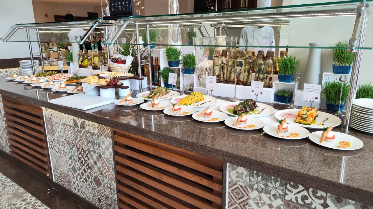 Gastro JAZ Elite Casa del Mar Beach