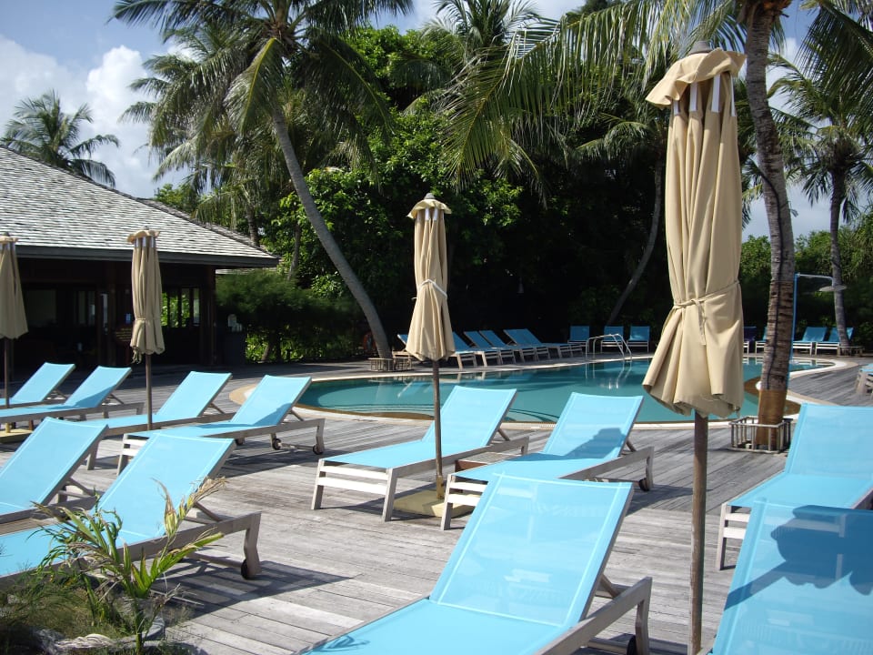 Pool Kuredu Island Resort & Spa
