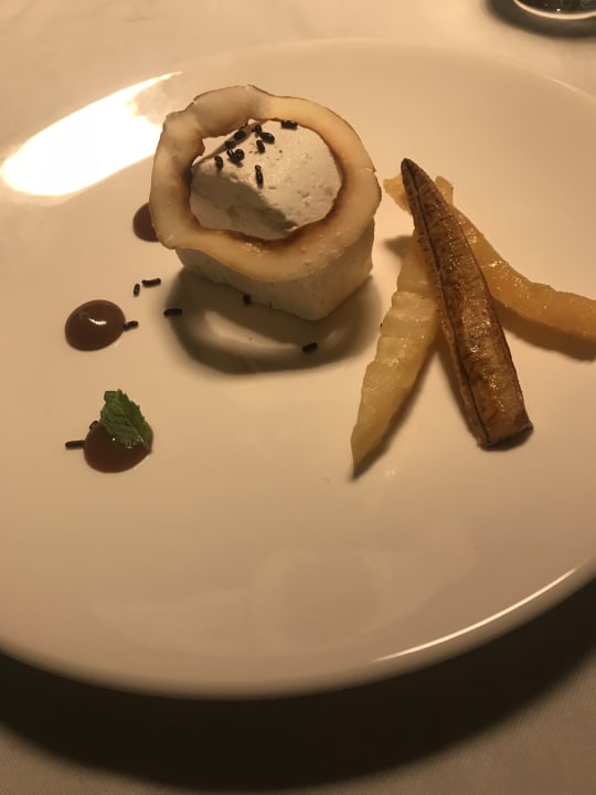 Gastro Zuri Zanzibar Hotel & Resort