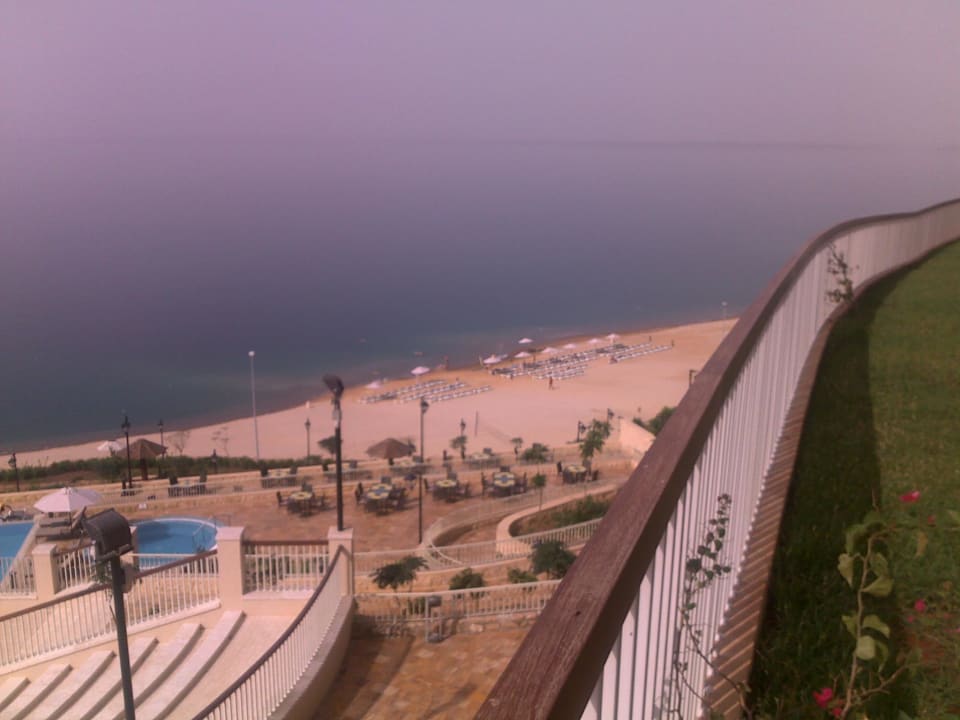 Strand am Toten Meer Crowne Plaza Jordan Dead Sea
