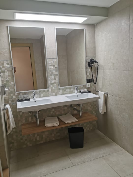 Zimmer Hotel Riu Karamboa