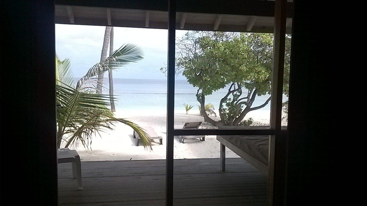 Blick vom Bett O-Beach-Villa 314 Kuredu Island Resort & Spa