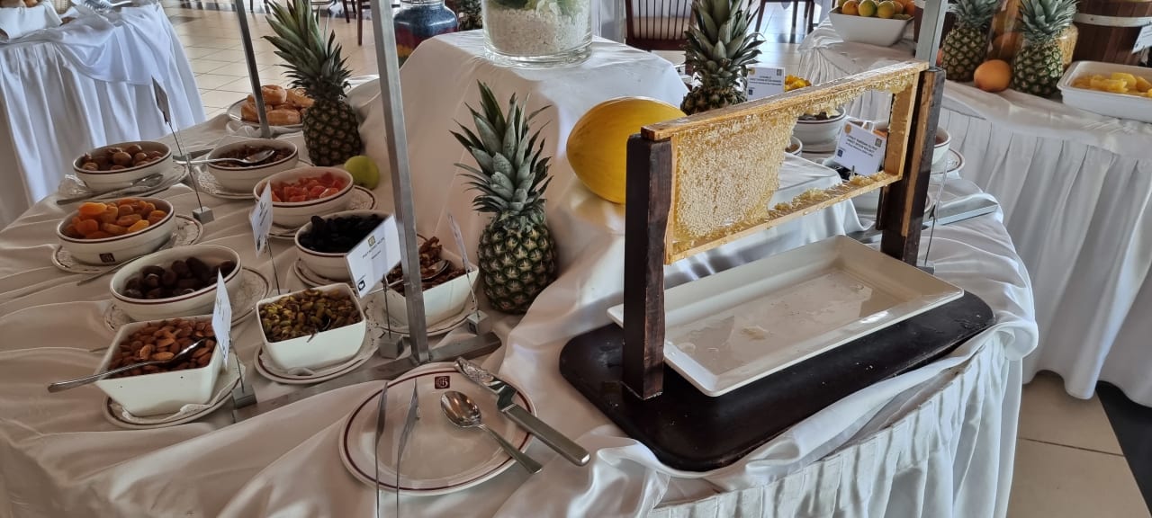 Gastro Constantinou Bros Athena Beach Hotel