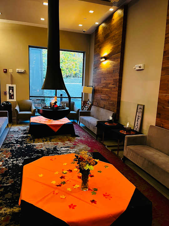 Lobby The Chandler Inn Bethlehem - Littleton, an Ascend Collection Hotel