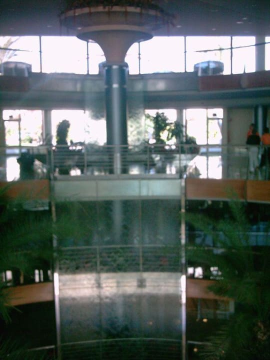 Halle R2 Pajara Beach