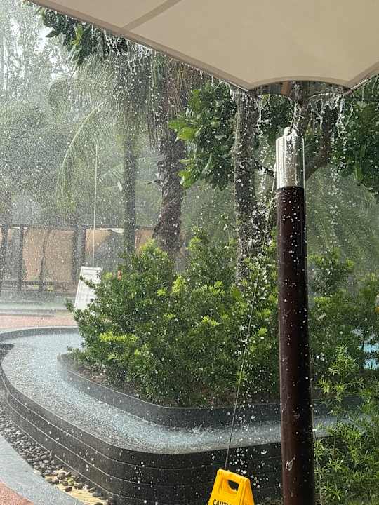 Pool La Flora Khao Lak