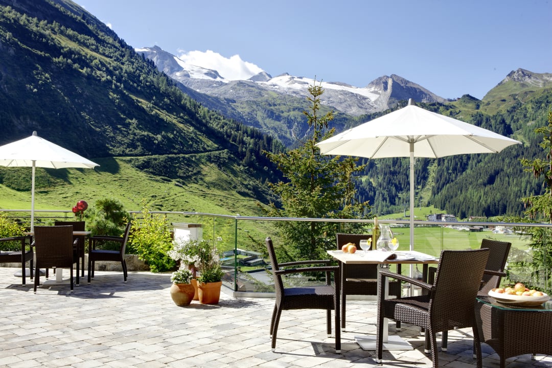 Außenansicht Hotel Berghof Crystal SPA & Sports Hintertux