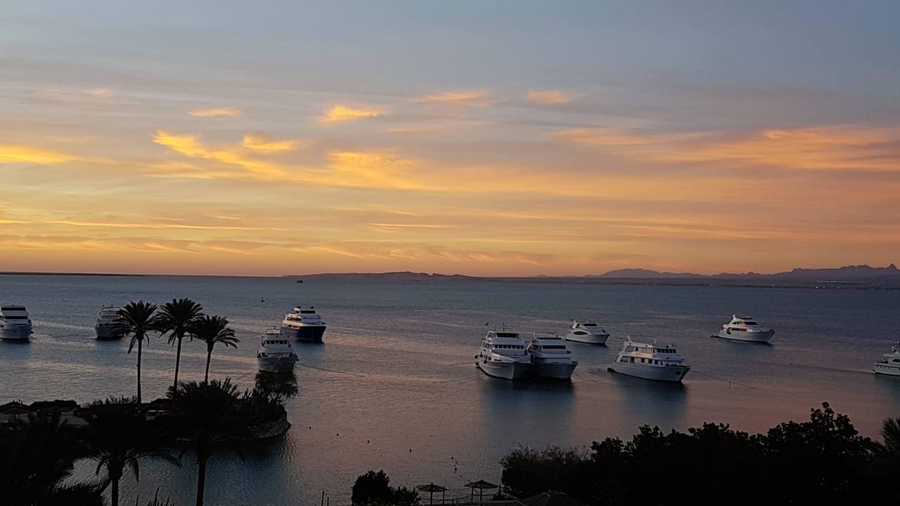 Ausblick vom Balkon, 5ter Stock Marriott Hurghada Beach Resort