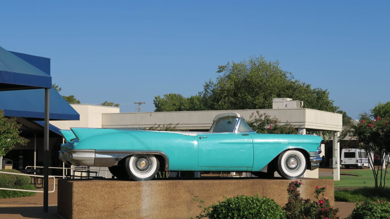 Nebenan zum Graceland Hotel Days Inn Graceland Memphis