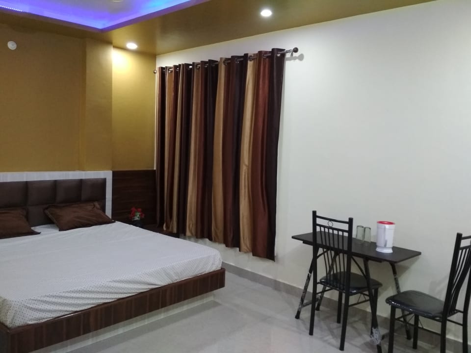 Zimmer Sanskar Guest House