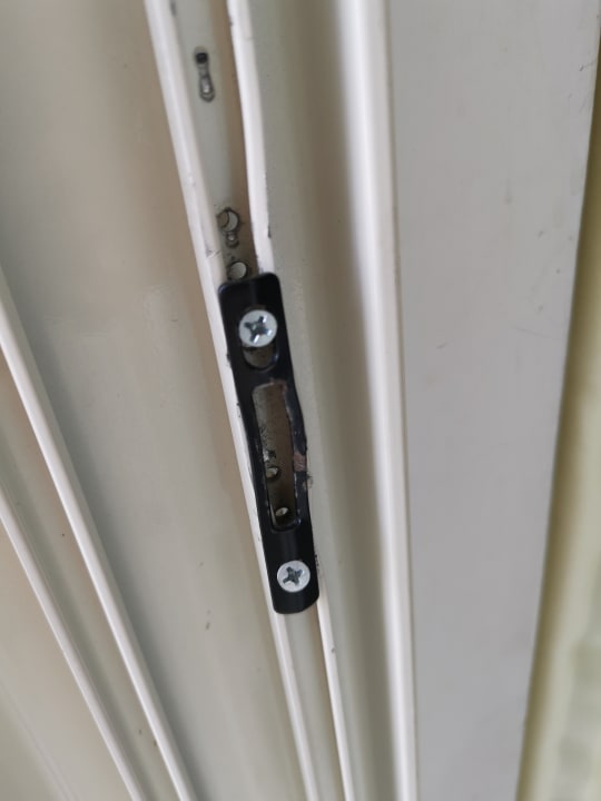 Zimmer Well Palace Side