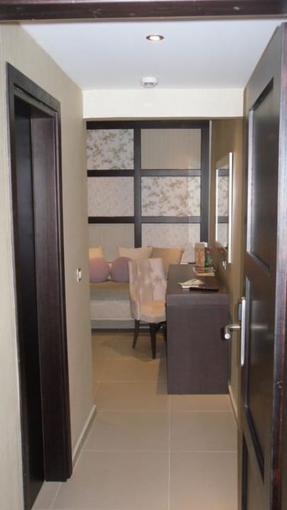 Einblick vom Flur Hotel Theartemis Palace