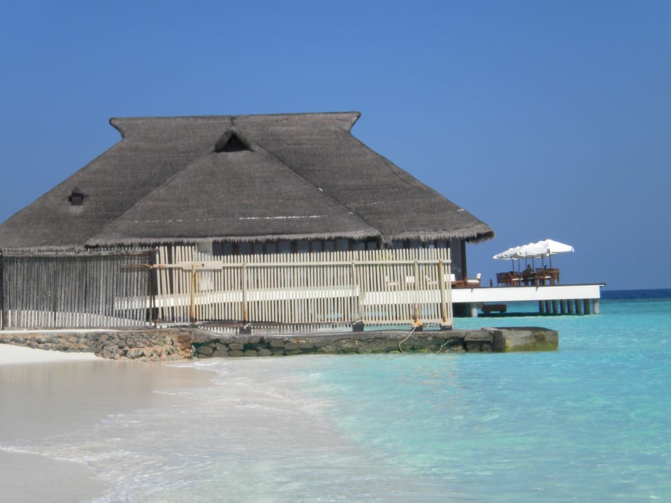 Blick auf eingezäunte Water Villas Adaaran Select Meedhupparu Island Resort - Premium All Inclusive