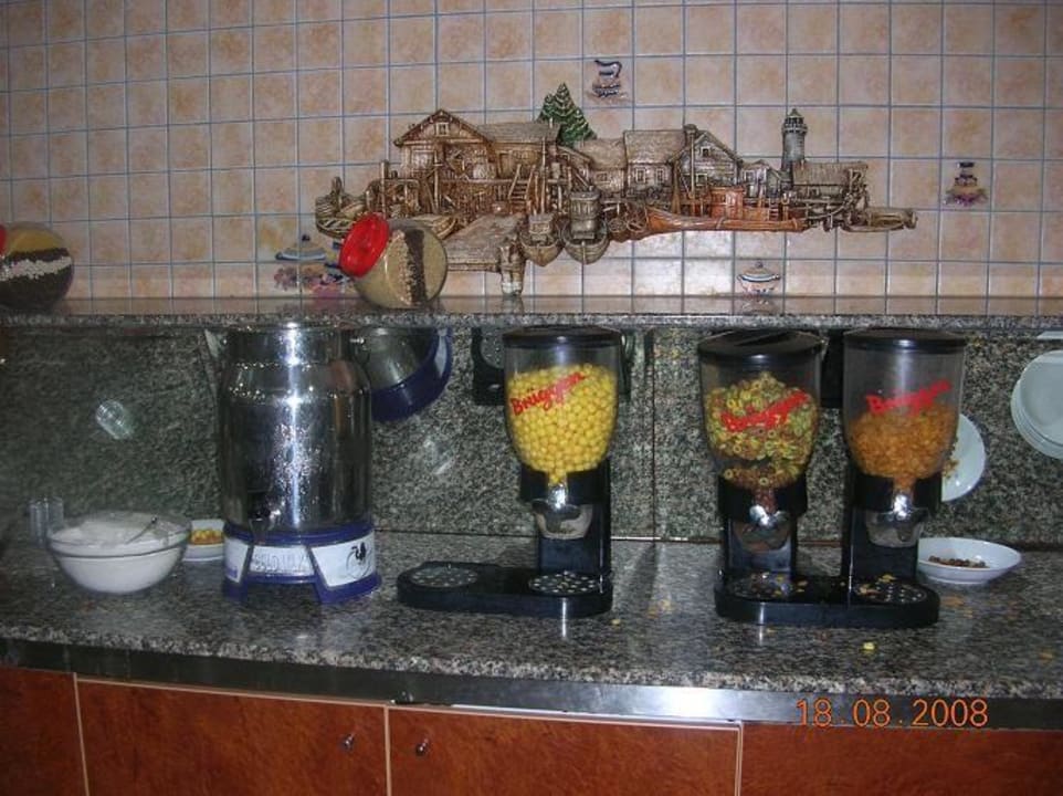 Breakfast Prestige Alanya