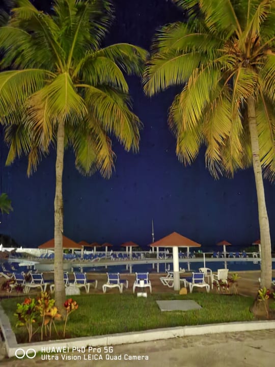 Pool Sol Rio De Luna y Mares