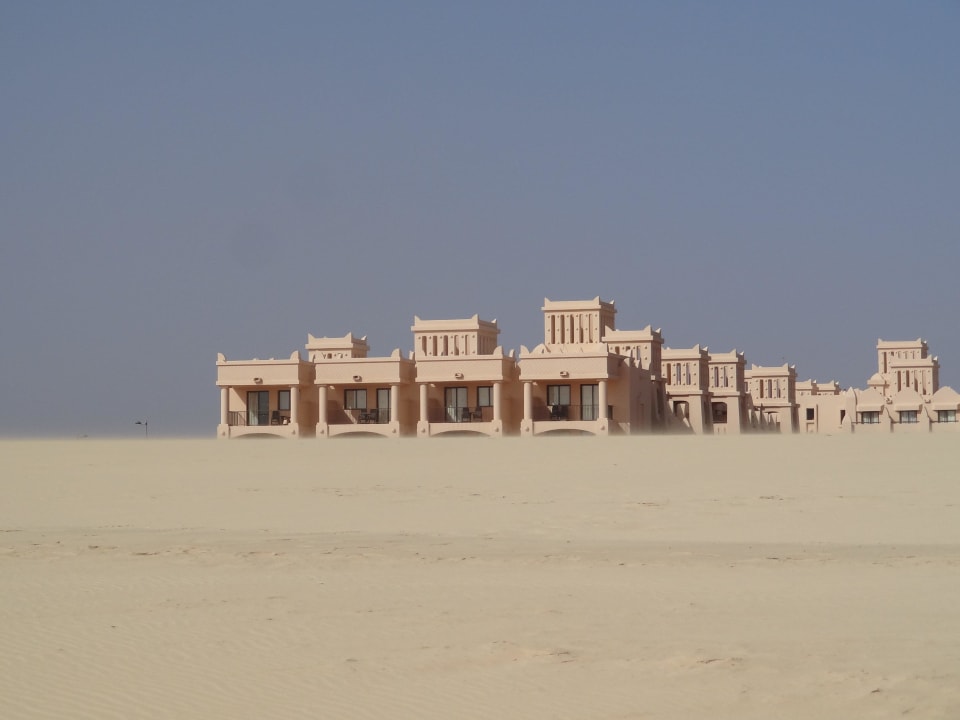 Ausblick vom Strand aufs Hotel Hotel Riu Touareg