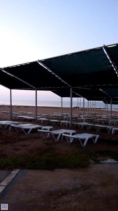 Der feine kilometerlange Sandstrand VONRESORT Golden Coast