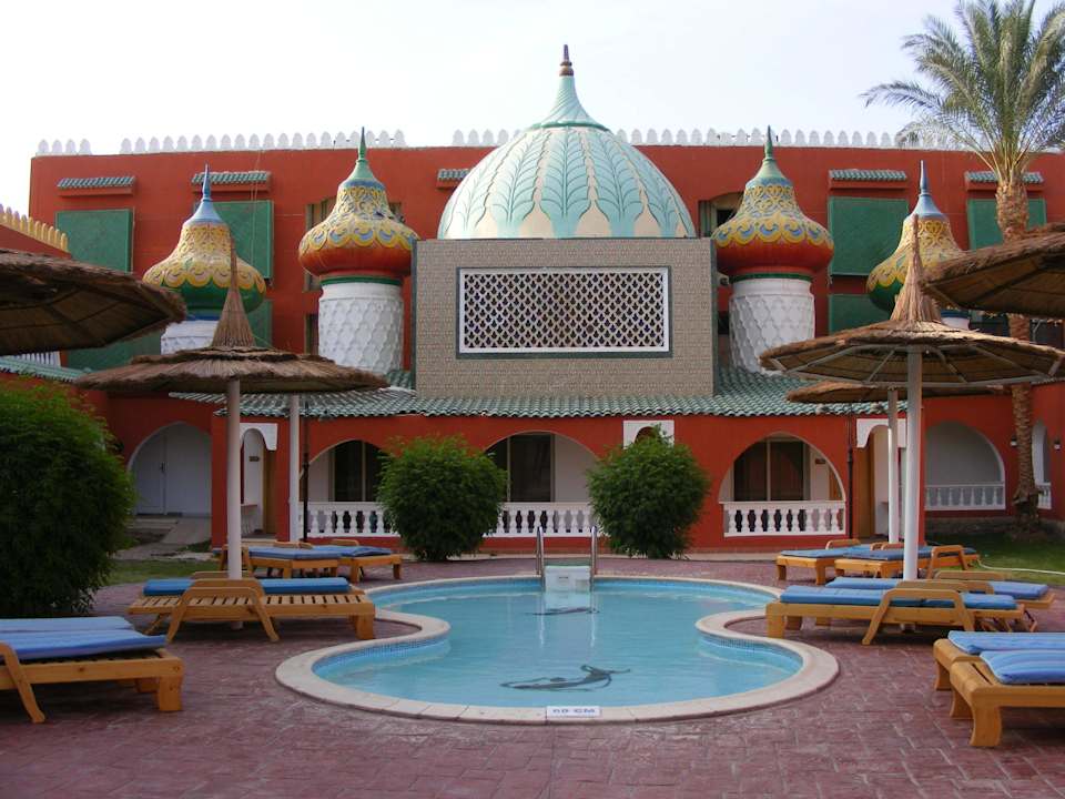 Mini basen Pickalbatros Alf Leila Wa Leila Resort - Neverland Hurghada