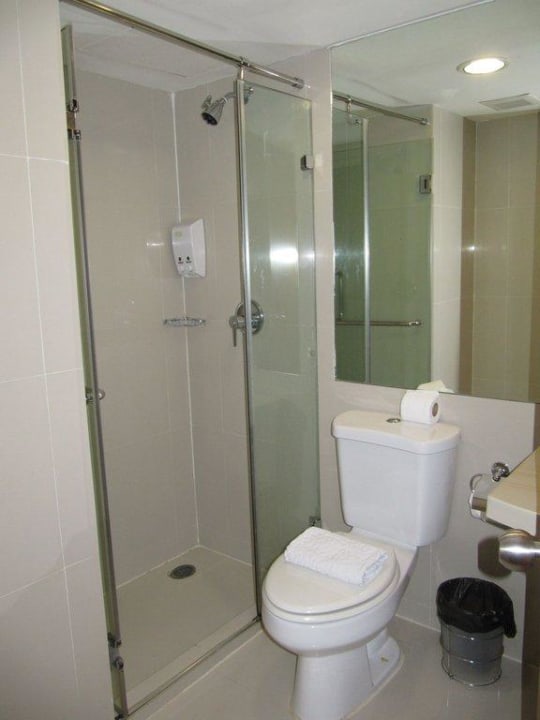 Bad All Seasons Bangkok Siam