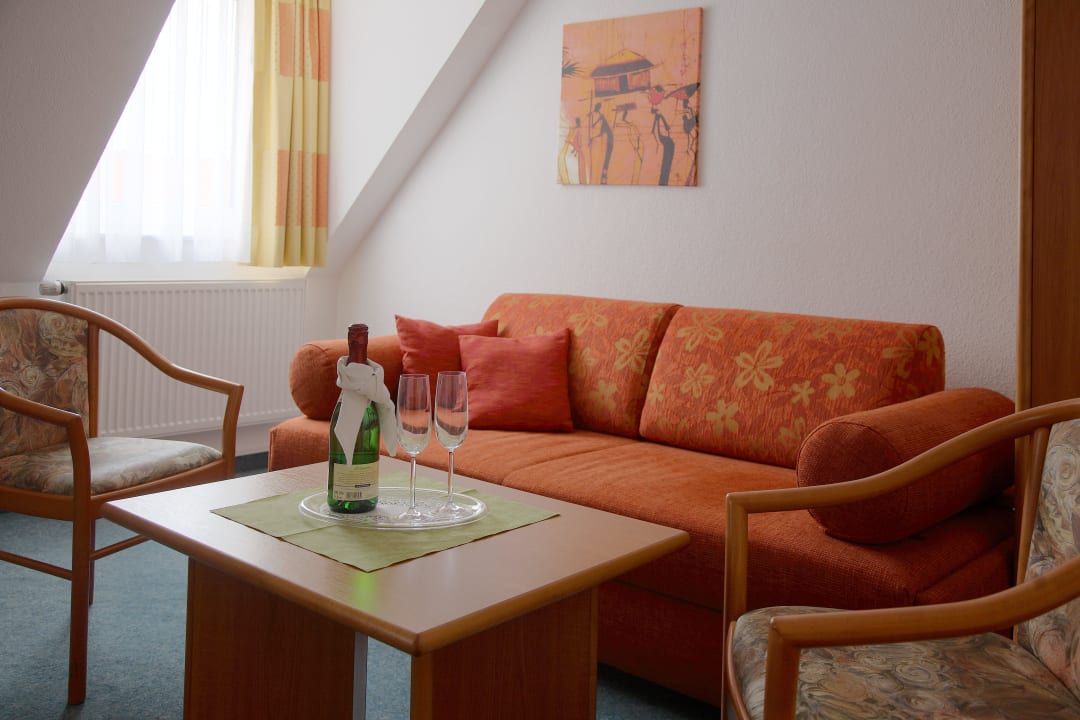 Sitzecke im Doppelzimmer Hotel Goldener Adler